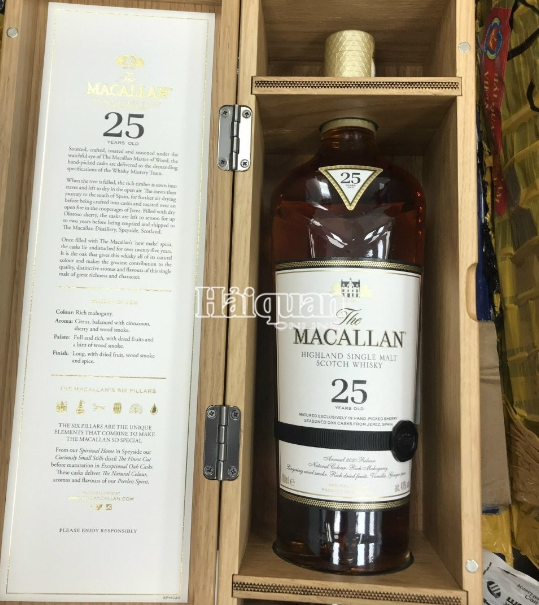 Lợi dụng chuyến bay giải cứu, Lợi dụng chuyến bay giải cứu,