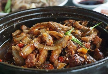 Loài cá đặc sản nhìn xấu xí đem kho tiêu ngon dậy đất gợi một trời tuổi thơ