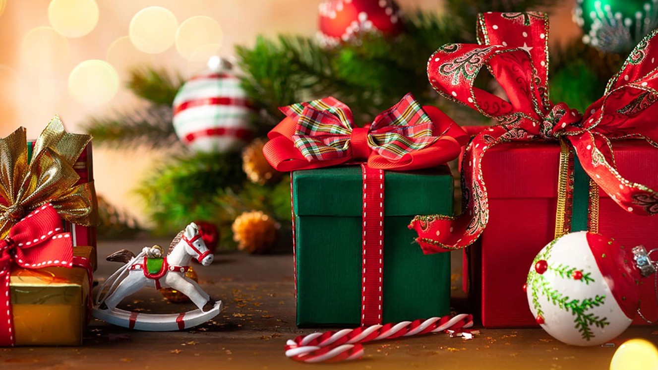 Vì sao chúng ta lại tặng quà Giáng sinh cho nhau?