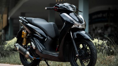 Honda SH 2023 ra mắt khách Việt
