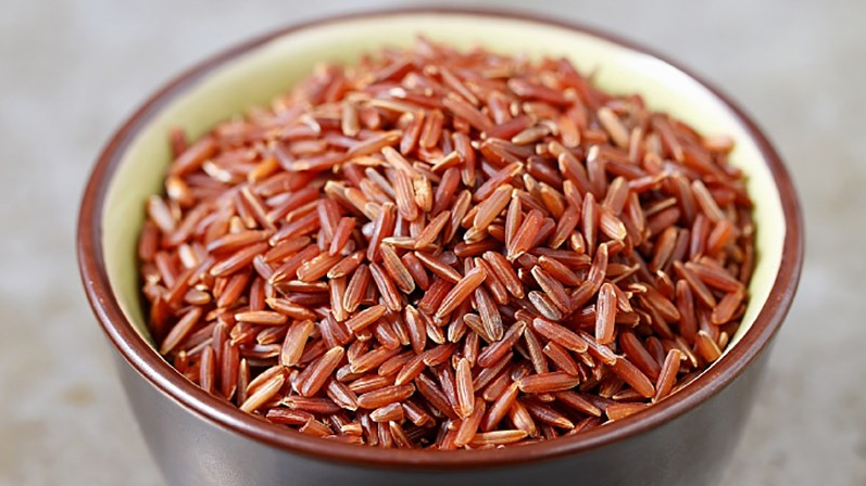 Gạo lứt bao nhiêu calo, có tác dụng gì với sức khỏe?