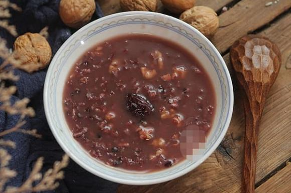 Gạo lứt bao nhiêu calo, có tác dụng gì với sức khỏe?