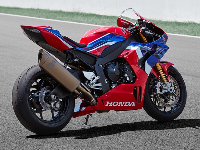 Chiêm ngưỡng môtô PKL CBR1000RR-R Fireblade chưa đến 1 tỷ đồng?