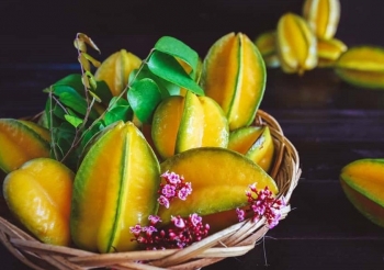 Không tin nổi những loại quả trong vườn nhà ăn vào mà mang bệnh