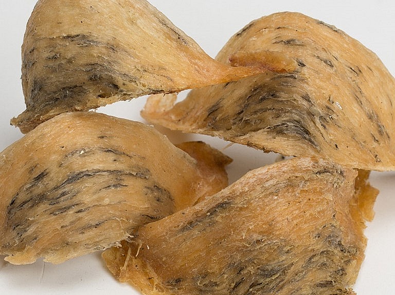 Nhiều cơ sở kinh doanh đánh lừa người tiêu dùng bằng cách dùng yến nhà giả yến đảo.