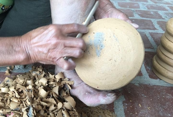 Nồi đất Trù Sơn kho món cá trứ danh đưa cơm ngày Tết Nồi đất Trù Sơn kho món cá trứ danh đưa cơm ngày Tết