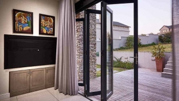 5 lý do khiến cửa đi xếp trượt Eurowindow được ưa chuộng sử dụng