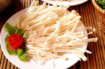 Giá trị dinh dưỡng "bất ngờ" của nấm kim châm đối với sức khỏe