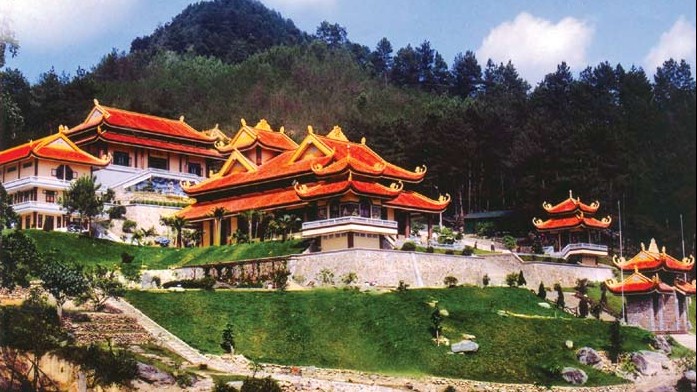 Lễ tạ cuối năm ở chùa nào miền Bắc linh thiêng nhất?