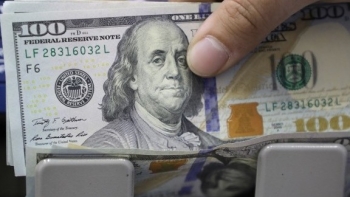 Giá USD hôm nay (5/1): Đô “chợ đen” giảm sâu