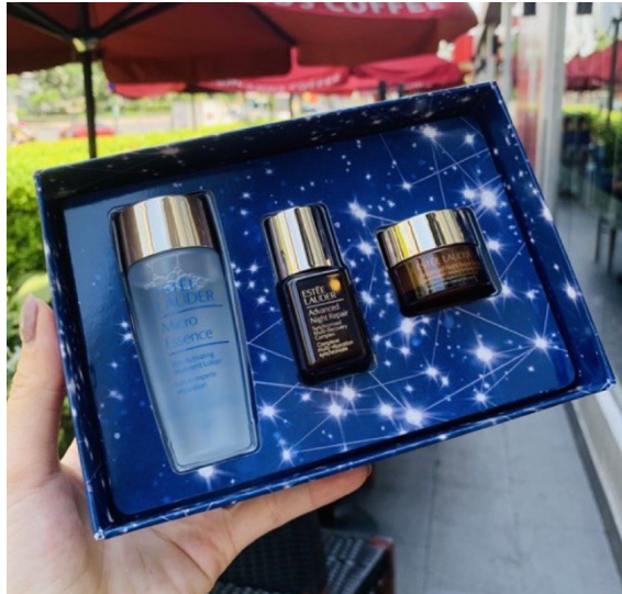 Giá tham khảo: 900 VND trở lên