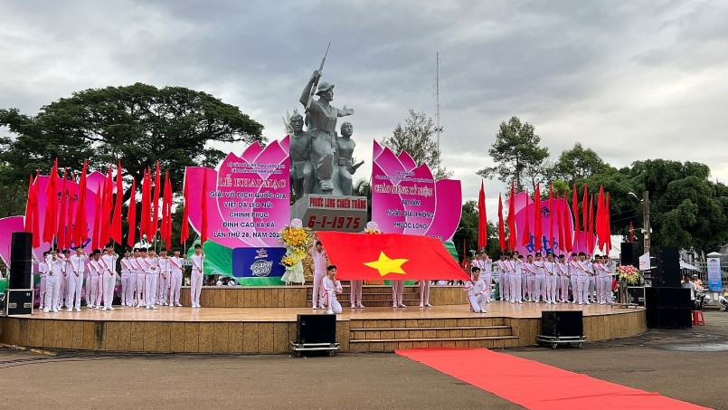 Giải Vô địch quốc gia Việt dã leo núi “Chinh phục đỉnh cao Bà Rá” lần thứ 28 đã chính thức diễn ra ngày 06/01 vừa qua Giải Vô địch quốc gia Việt dã leo núi “Chinh phục đỉnh cao Bà Rá” lần thứ 28 đã chính thức diễn ra ngày 06/01 vừa qua