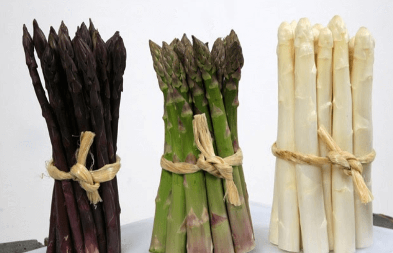 Măng tây được phân thành 3 loại theo màu sắc