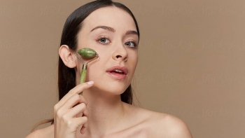 Bật mí 6 bước sở hữu mặt gọn cằm thon không cần nhờ dao kéo