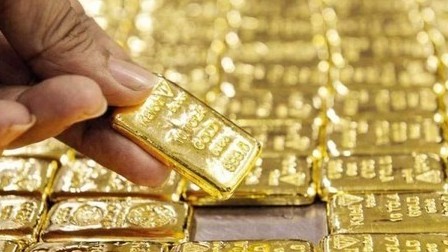 Giá vàng hôm nay (14/1): Tiếp đà tăng mạnh cả trong và ngoài nước