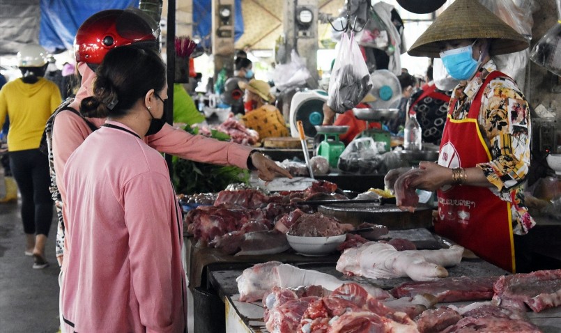 Giá heo hơi được kỳ vọng sẽ vượt đỉnh 54.000 đồng/kg trong tuần này khi nhu cầu thực phẩm tết tăng cao.