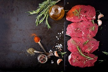 Phải kiêng nhiều loại thực phẩm, vậy người mắc bệnh gout ăn gì trong dịp Tết?