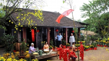 Dựng nêu đón Tết, nét đẹp văn hoá Tết cổ truyền