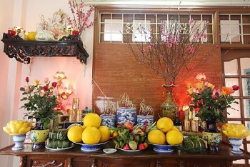 Mâm cúng giao thừa trong nhà, ngoài sân Tết Quý Mão 2023 cần chuẩn bị những gì?