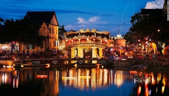 Phố cổ Hội An hủy bắn pháo hoa vì không mua được pháo