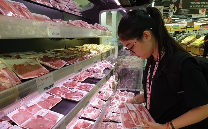 Chăn nuôi thua lỗ khiến người nuôi giảm đàn sẽ khiến giá heo tăng nhẹ trong năm 2023.