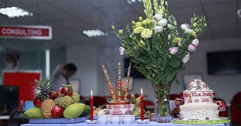 Mâm cúng khai trương đầu năm Quý Mão 2023 chuẩn nhất để cả năm làm ăn thuận lợi, phát đạt