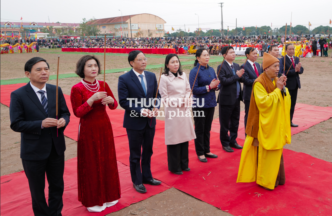 Ngày hội xuống đồng lớn nhất vùng đồng bằng Bắc Bộ