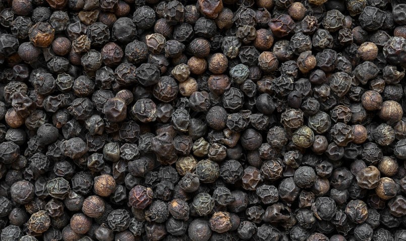 Giá nông sản hôm nay (31/1) vẫn còn tiềm ẩn nhiều khó khăn đối với giá tiêu.