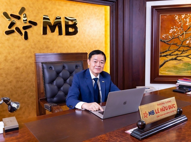 Thượng tướng, Tiến sĩ Lê Hữu Đức, nguyên UVTW Đảng, nguyên Thứ trưởng Bộ Quốc phòng, Chủ tịch HĐQT Ngân hàng TMCP Quân đội