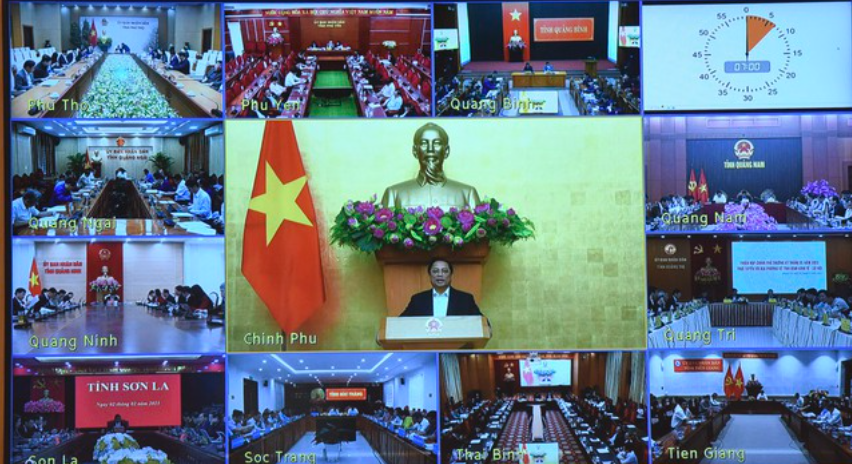 Dự họp tại đầu cầu 63 tỉnh, thành phố trực thuộc Trung ương có bí thư tỉnh ủy, thành ủy, chủ tịch UBND các tỉnh, thành phố - Ảnh: VGP