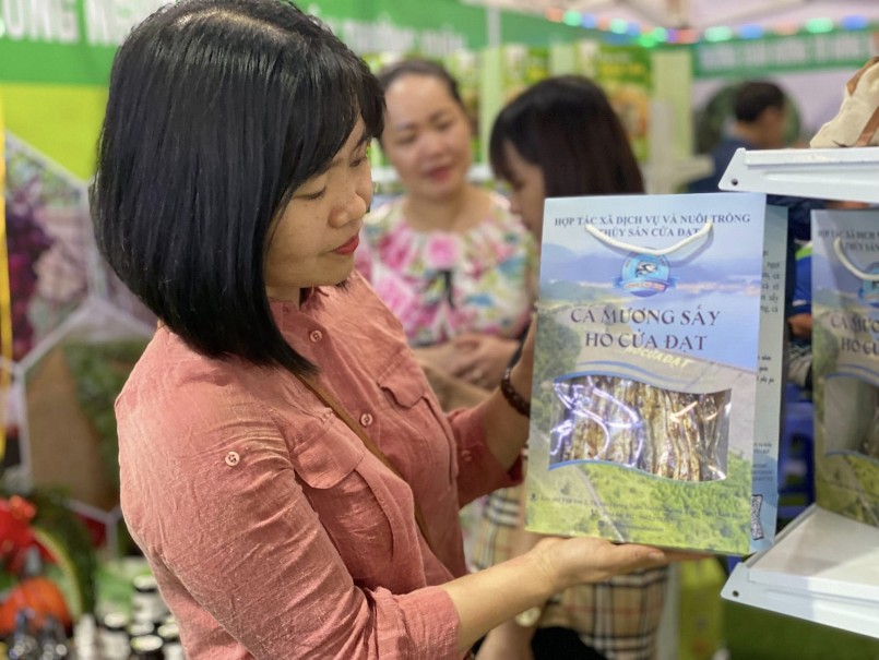 Thanh Hóa: Thưởng thức văn hóa ẩm thực từ lòng Hồ Cửa Đạt