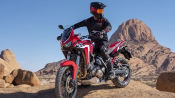Đánh giá chiến binh đường trường Africa Twin thế hệ 2023