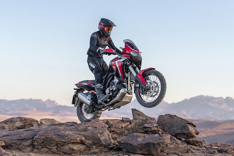 Đánh giá chiến binh đường trường Africa Twin thế hệ 2023