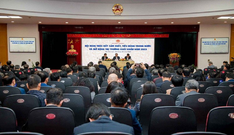 Hội nghị thúc đẩy sản xuất, tiêu dùng trong nước và mở rộng thị trường xuất khẩu năm 2023