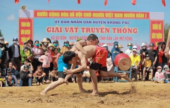 Đắk Lắk: Sôi nổi Giải vật truyền thống ở Vụ Bổn