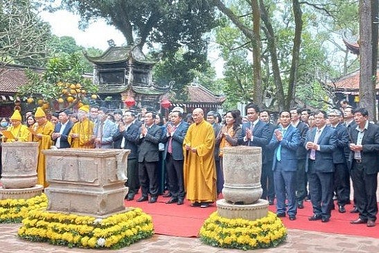 Trang trọng khai hội mùa xuân Côn Sơn   Kiếp Bạc 2023 ở Hải Dương