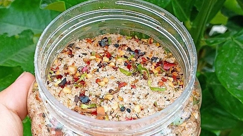 Chẩm chéo khô vị Tây Bắc