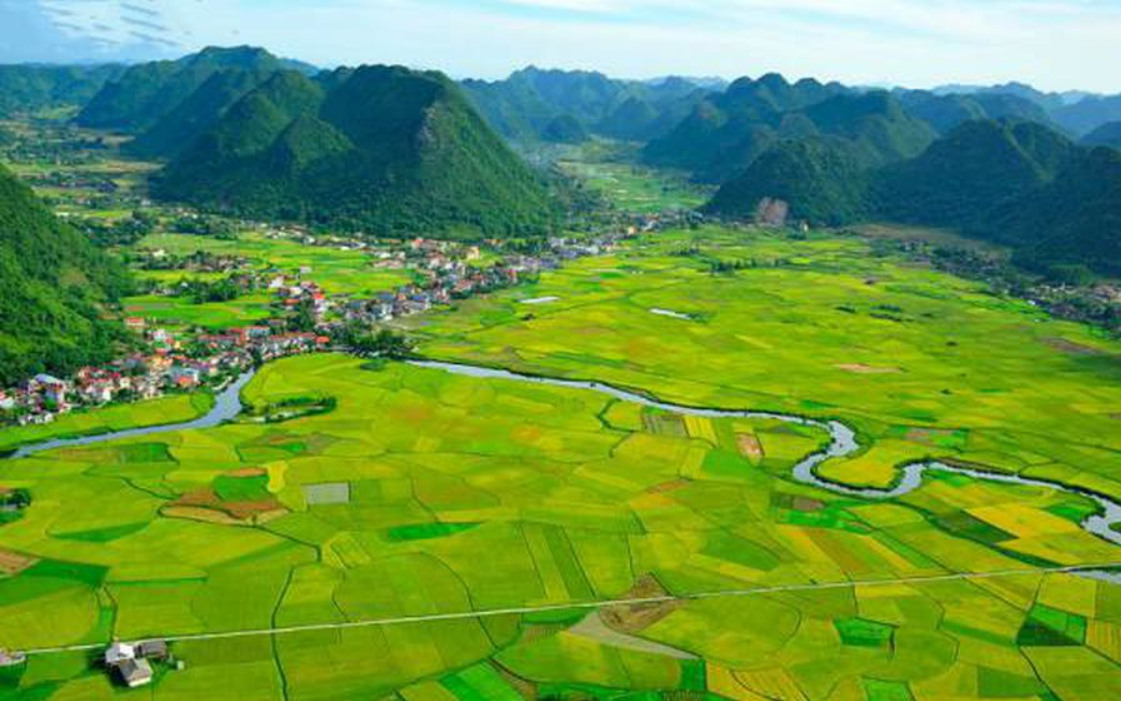 Tổ chức các đoàn công tác để theo dõi, đôn đốc việc tổ chức lấy ý kiến Nhân dân về dự thảo Luật Đất đai (sửa đổi).