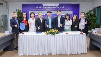 Tiên phong ứng dụng công nghệ trí tuệ nhân tạo AI vào chăm sóc sức khỏe tại chuỗi nhà thuốc FPT Long Châu