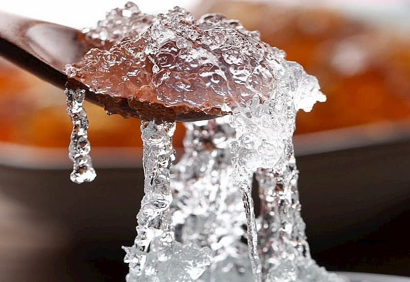 Tuyết yến sau khi ngâm trong nước Tuyết yến sau khi ngâm trong nước