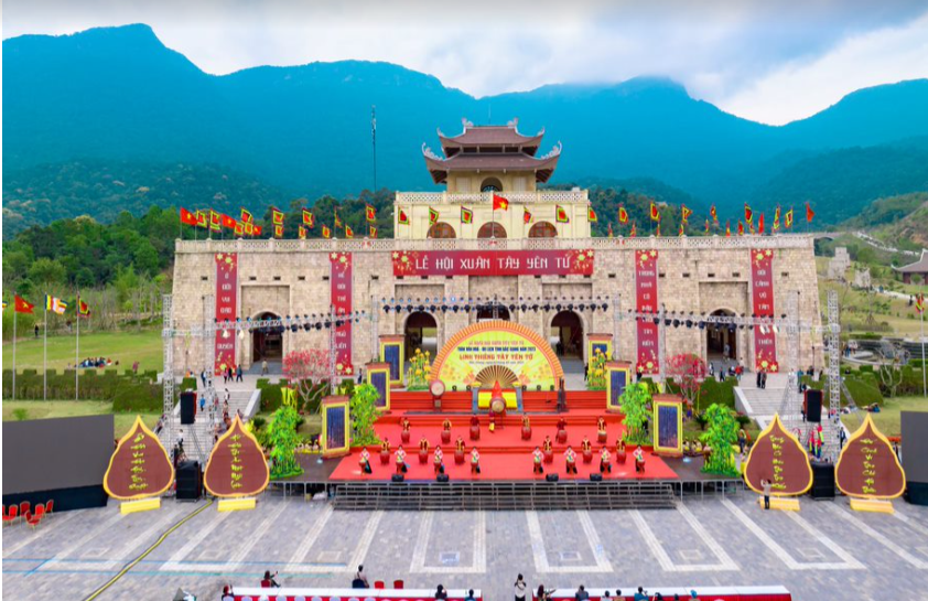 Chiêm ngưỡng vẻ đẹp của khu du lịch tâm linh - sinh thái Tây Yên Tử