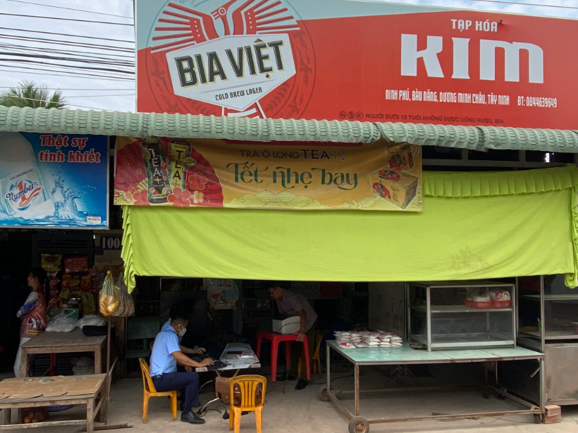 Kiểm tra cửa hàng kinh doanh hàng hóa vi phạm Kiểm tra cửa hàng kinh doanh hàng hóa vi phạm