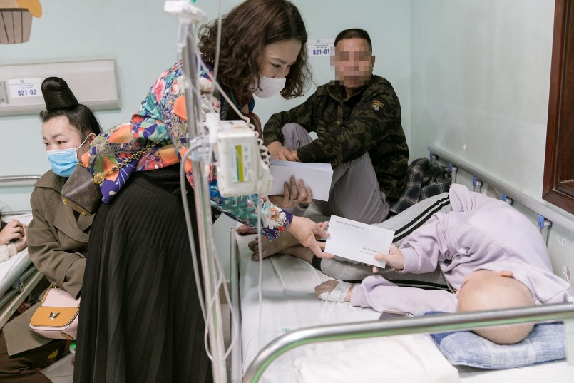 Gửi trao hi vọng đối với bệnh nhi ung thư