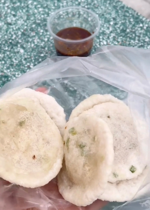 Món bánh có tên cực độc lạ khiến ai cũng tò mò, người sành ăn chưa chắc đã biết