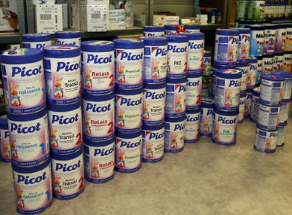 Sữa công thức Lactalis có chứa salmonella của Pháp