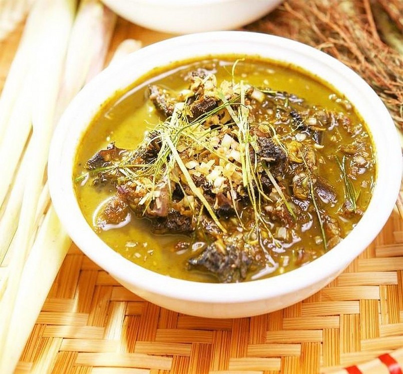 Đặc sản nậm pịa được chế biến như thế nào mà người can đảm mới dám ăn