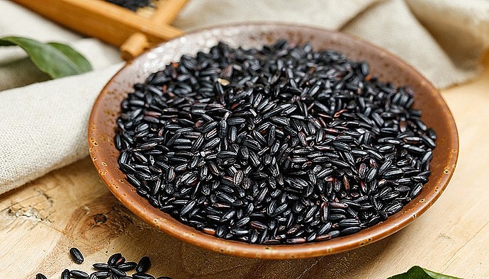 Gạo nếp cẩm có tên khoa học là Oryza rufipogon