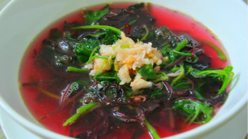 3 loại rau dân dã bán rẻ bèo ở chợ lại cực bổ dưỡng, được ví là "siêu thực phẩm" bổ máu