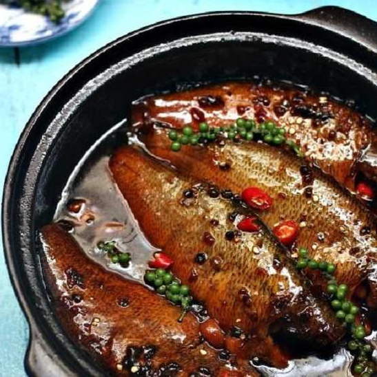 Loài cá có tên lạ trước chỉ “nhà nghèo” mới ăn, giờ thành đặc sản được săn lùng có giá lên đến 320.000/kg Loài cá có tên lạ trước chỉ “nhà nghèo” mới ăn, giờ thành đặc sản được săn lùng có giá lên đến 320.000/kg