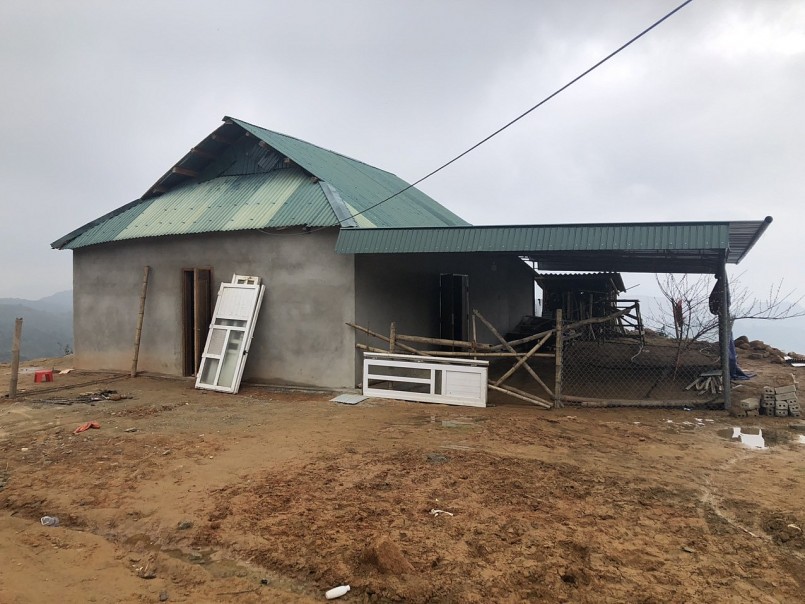 Bàn giao 10 ngôi nhà tình nghĩa cho người dân xã biên giới Na Ngoi